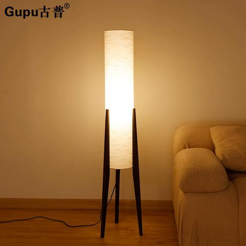 侘寂与自然的对话 一盏原木落地灯，点亮日式禅意空间